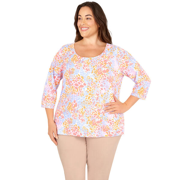 Plus Size Hearts of Palm Printed Essentials Jewel Neck Geo Tee - image 