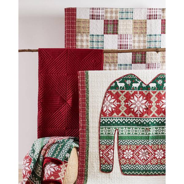 Greenland Home Fashions&#8482; Ugly Sweater Patchwork Throw Blanket