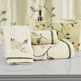 Royal Court Penny Bath Towel Collection