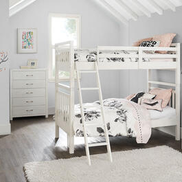 Hilldale St. Croix White Bedroom Collection