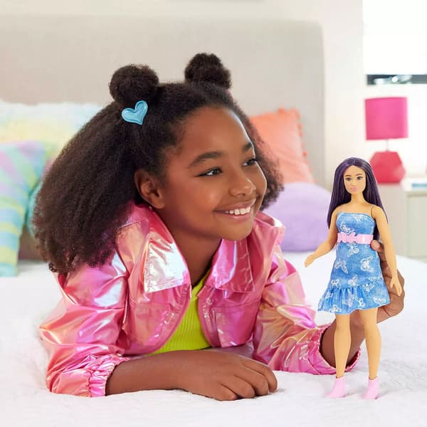 Barbie&#174; Fashionista Doll