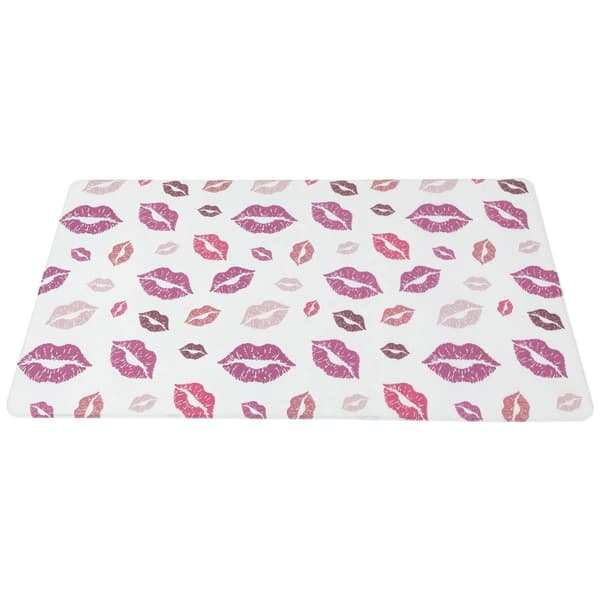 Northlight Seasonal Valentine''s Day Lips Kitchen Mat