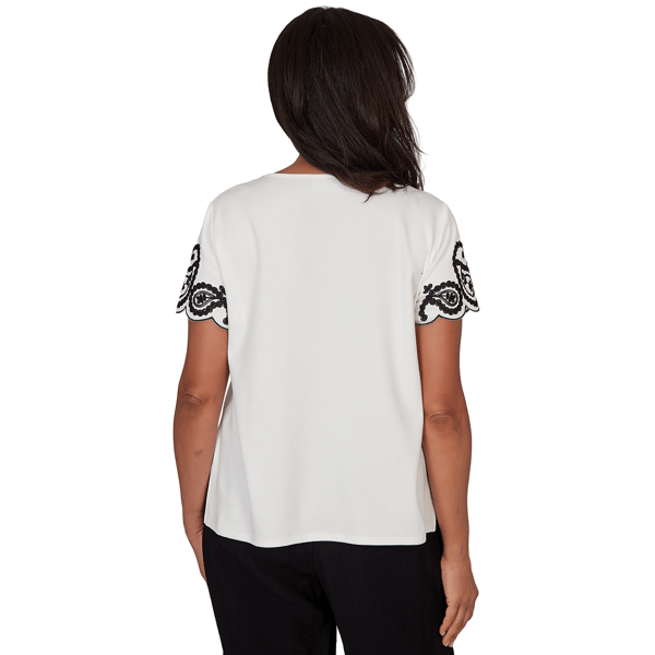 Petite Alfred Dunner Crowd Pleaser Scalloped Paisley Blouse