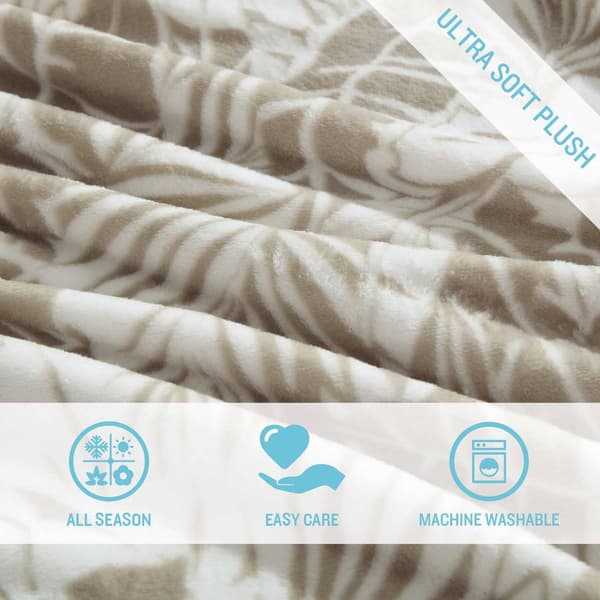 Tommy Bahama Costa Blanca Ultra Soft Plush Fleece Blanket