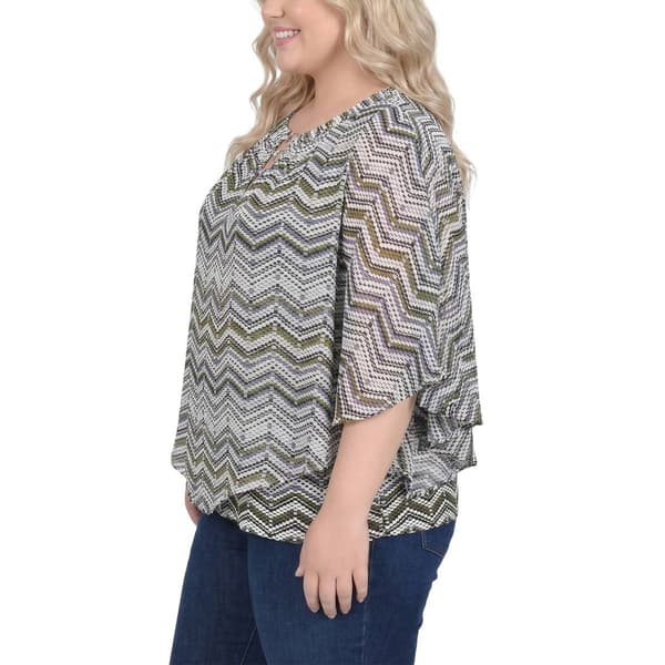 Plus Size NY Collection 3-Ring Neckline Chevron Poncho Blouse