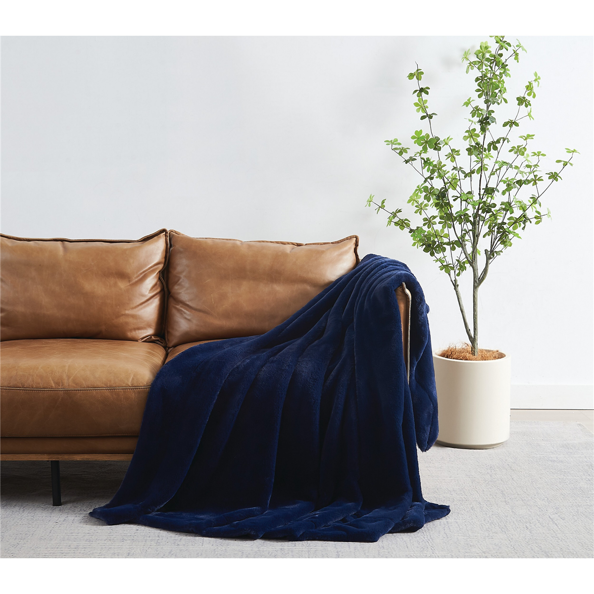 Royal Velvet Luxe Faux Rabbit Fur Throw in Gift Box