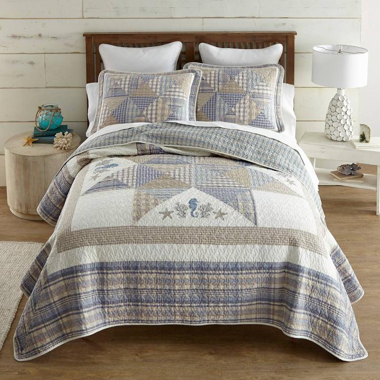 Donna Sharp Coastal Star 3pc. Quilt Set