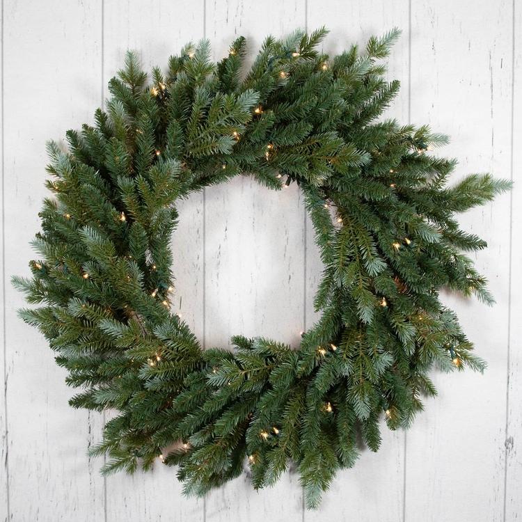 Northlight Seasonal 24in. Pre-Lit Artificial Christmas Wreath