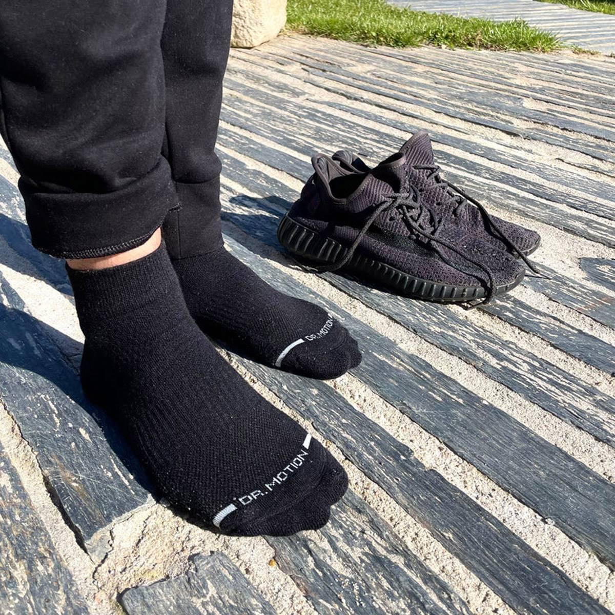 Mens Dr. Motion® 2pk. Quarter Socks - Black/Charcoal