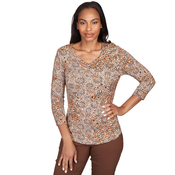 Petite Emaline Key Items Geo 3/4 Sleeve V-Neck Blouse - image 