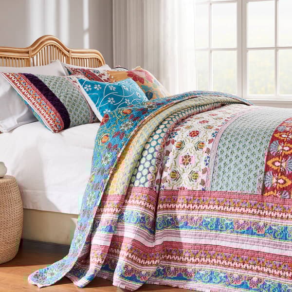 Greenland Home Fashions&#8482; Thalia Velvet Embellished Bedspread Set