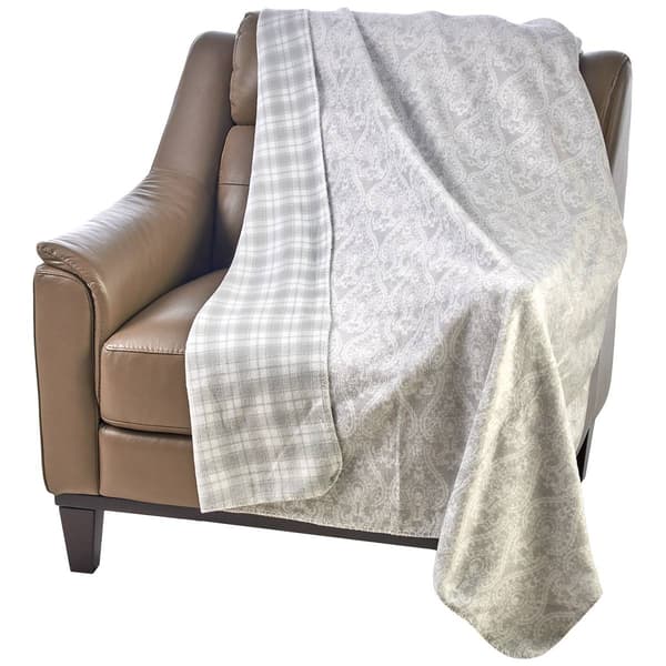 Ashley Cooper&#8482; Leana Reversible Plush Throw