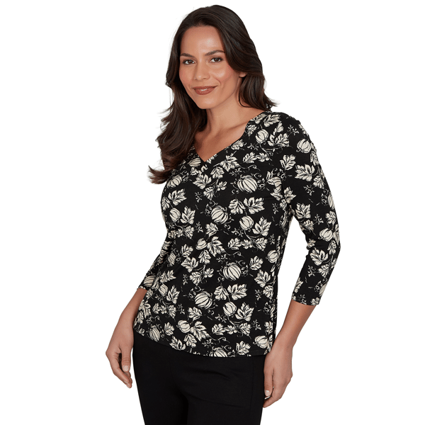 Petite Emaline Key Items 3/4 Sleeve V Neck Pumpkin Tee