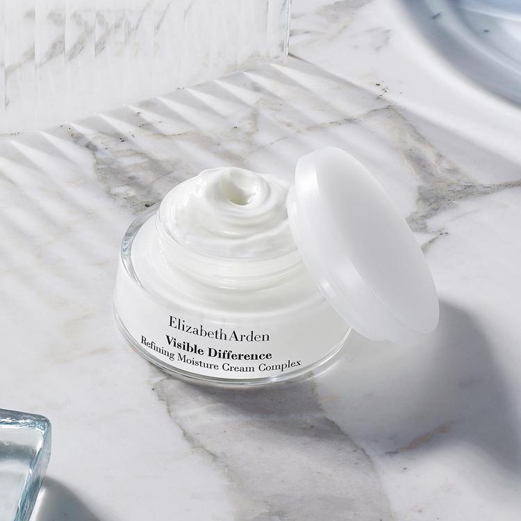 Elizabeth Arden Visible Difference Moisture Cream