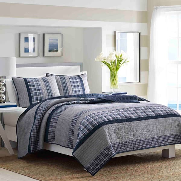 Nautica Adelson Navy Quilt - image 