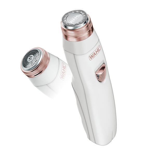 Wahl Clean & Smooth Rechargeable Shaver - image 
