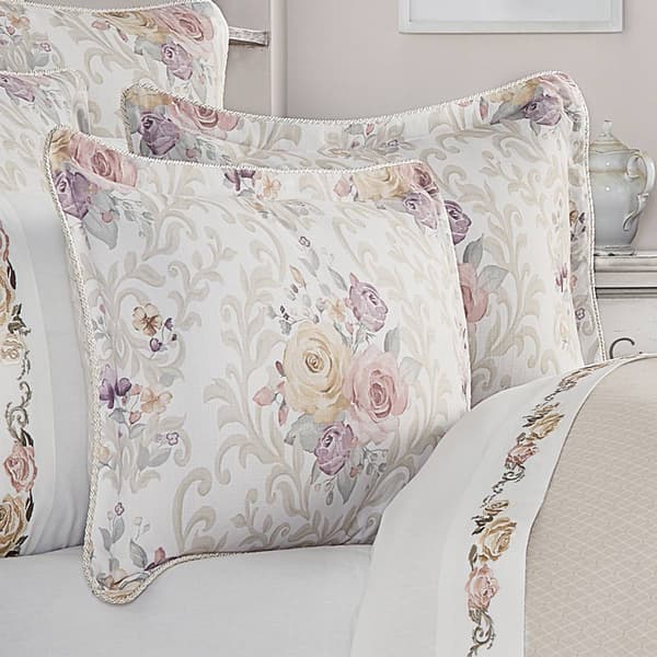 Royal Court Chardonnay Full/Queen Comforter Set