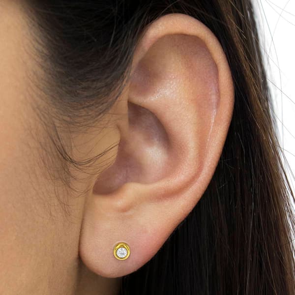 Diamond Classics&#8482; Yellow Gold Diamond Bezel Stud Earrings