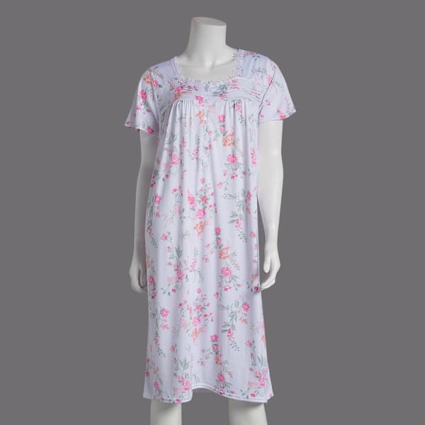 Womens Laura Ashley&#40;R&#41; Short Sleeve Ivy Floral 40 Nightgown