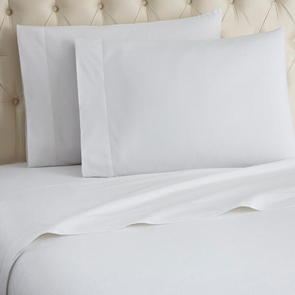 Micro Flannel&#40;R&#41; White Sheet Set - image 