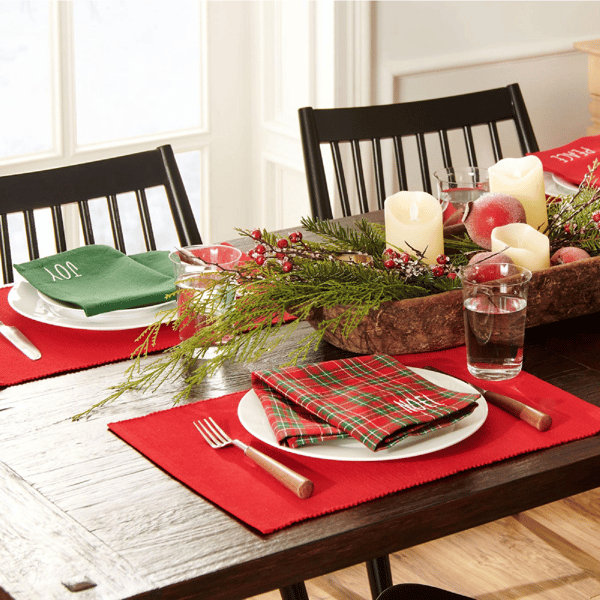Threadmade Christmas Sentiments Placemat & Napkins - Set of 8