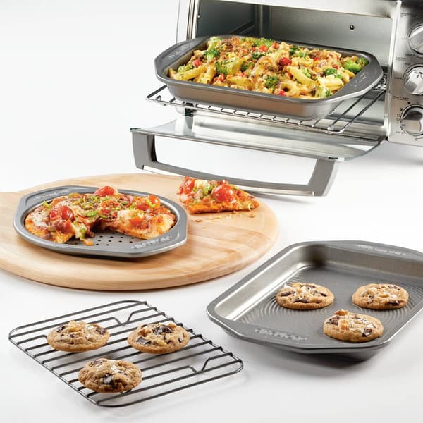 Circulon 4-Piece Total Nonstick Personal Pizza Baking Set