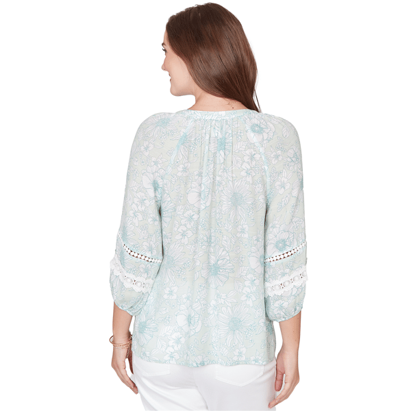 Petite Ruby Rd. Renaissance Romance 3/4 Sleeve Floral Blouse