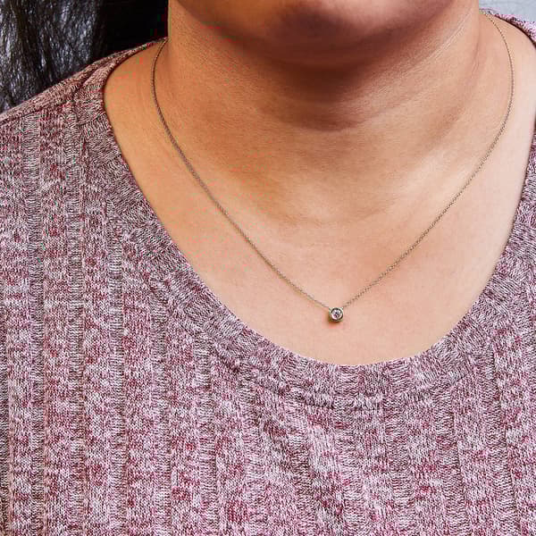 Haus of Brilliance 10kt. Gold 1/2ctw. Diamond Round Pendant