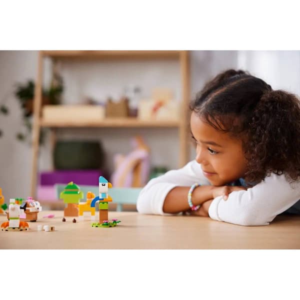 LEGO&#174; Classic Creative Pets