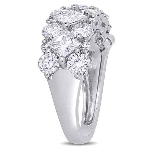 Diamond Classics&#8482; 10kt. 14-Stone Princess & Round Cluster Ring