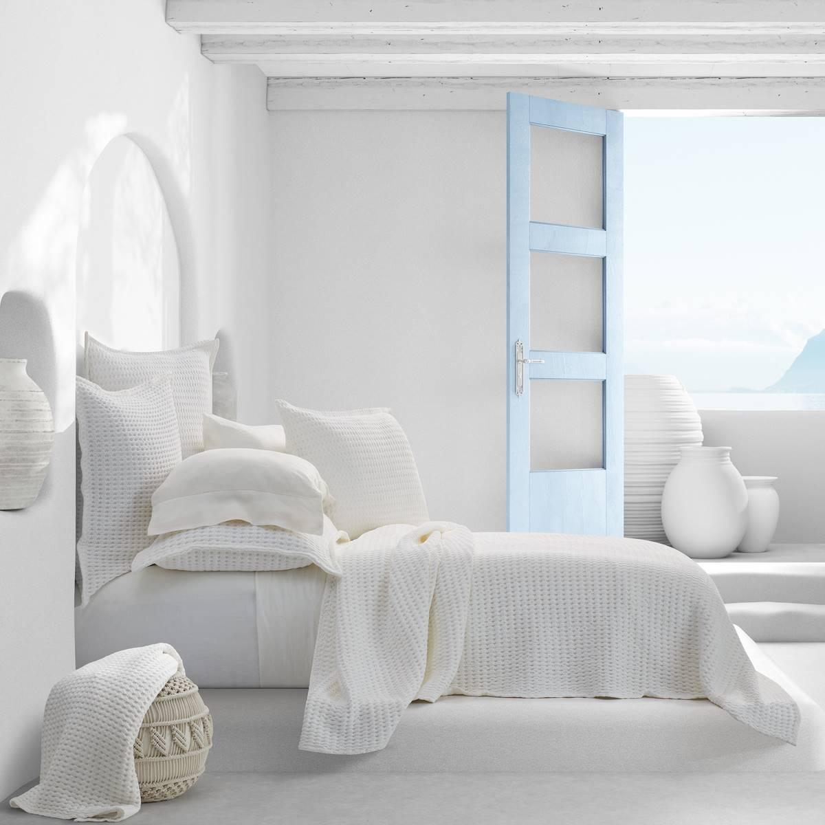 J. Queen Neutrals Pebble Beach Coverlet