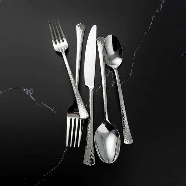 Cambridge&#174; Raegan Hammered Mirror 20pc. Flatware Set