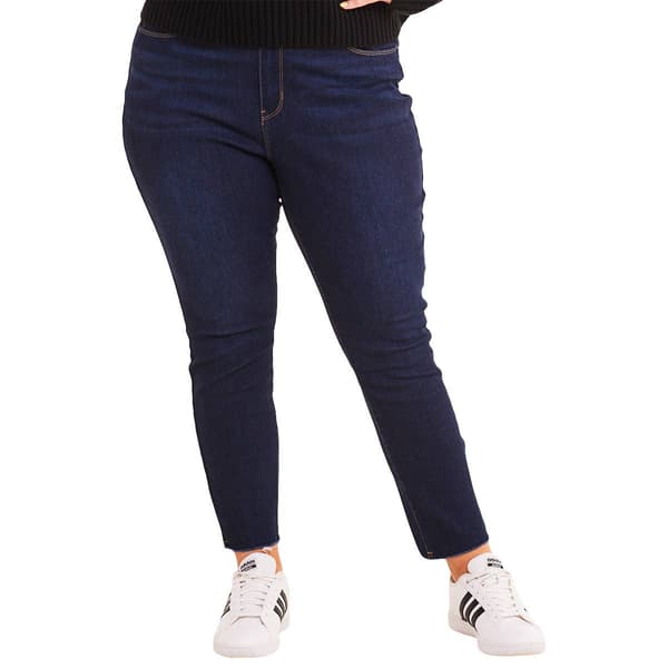 Juniors California Vintage Hi Rise Skinny Ankle w/Frey Hem Jeans