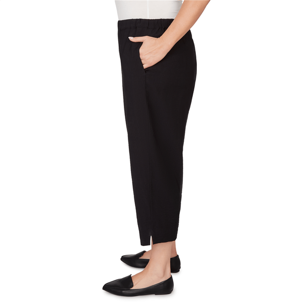 Plus Size Alfred Dunner Crowd Pleaser Relaxed Pull On Capris
