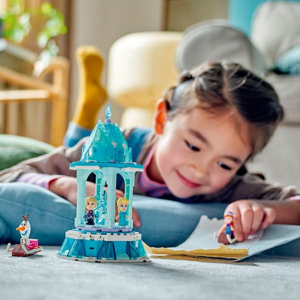 LEGO® Disney Anna &amp; Elsa&#39;&#39;s Magical Carousel