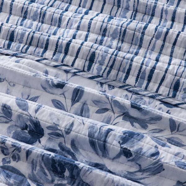 Blue Loom Dalia Reversible Quilt Set