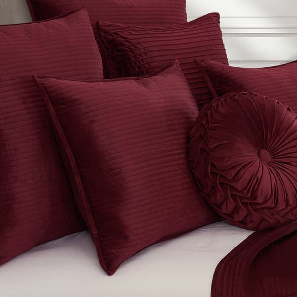 J. Queen New York Townsend 3pc. Quilt Set