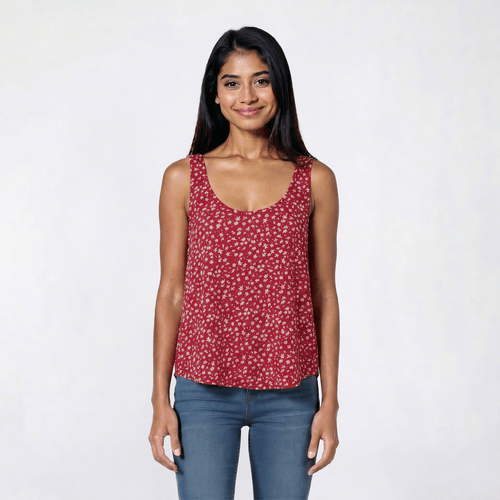 Juniors Wallflower Brynn Scoop Neck Swing Tank Top - True Red