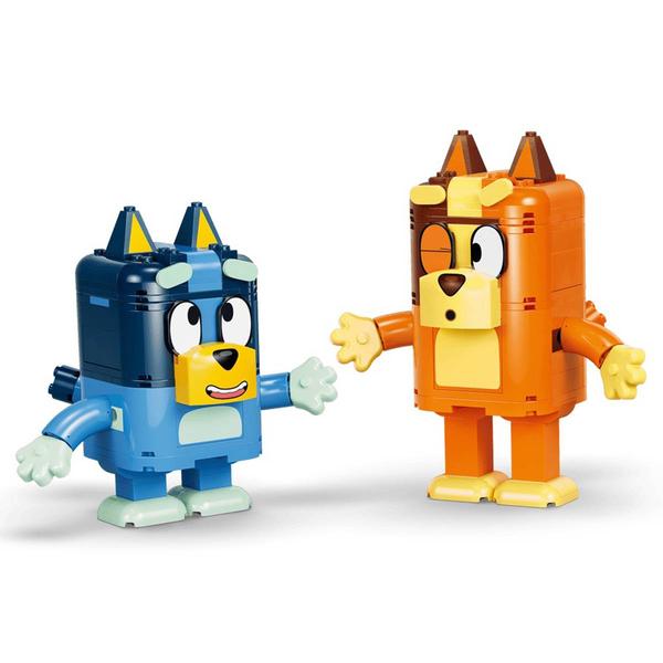 LEGO® Bluey Brick Built Bluey Family
