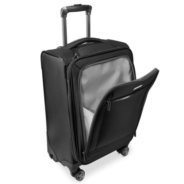 Ricardo Of Beverly Hills Avalon 28in. Spinner Luggage