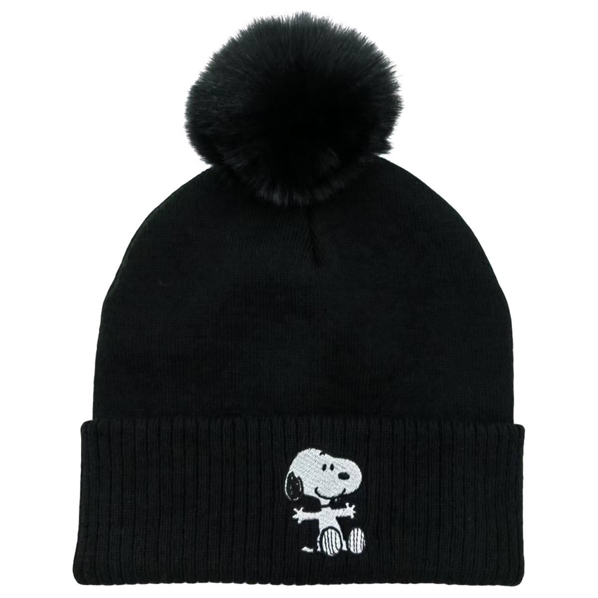 Womens Peanuts Snoopy Plaid Pom Beanie