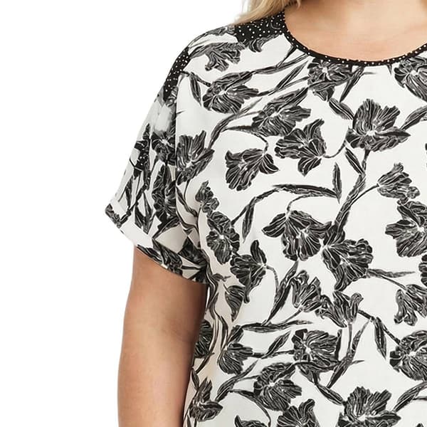 Plus Size NY Collection Short Sleeve Floral Dot Blouse