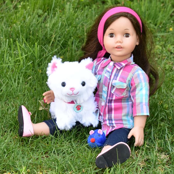 Sophia's® 10pc. White Kitten &amp; Carrier Set - Pink
