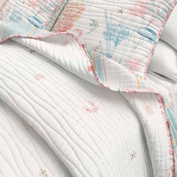 FreshFolds Caymen 3pc. Reversible Coral & Fish Coastal Quilt Set