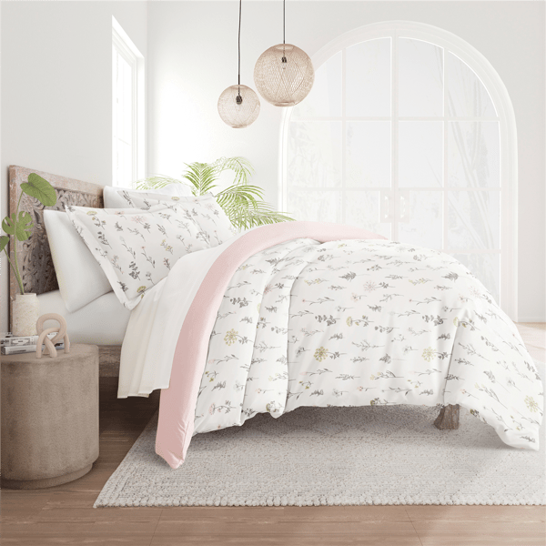 Soft Essentials Ultra Soft Wildflower Reversible Duvet Cover Set