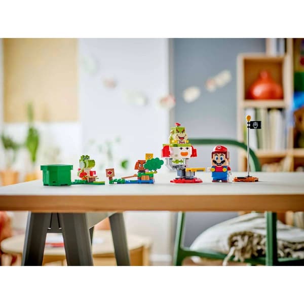 LEGO&#174; Super Mario Adventures with Mario