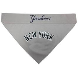 MLB New York Yankees Reversible Pet Bandana