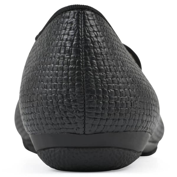 Womens Cliffs by White Mountain Gutsy Moc Loafers