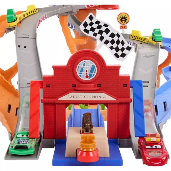 Mattel Disney Pixar Cars Race & Rescue Playset