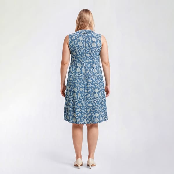 Plus Size Mlle Gabrielle Sleeveless Abstract Gauze Shirtdress